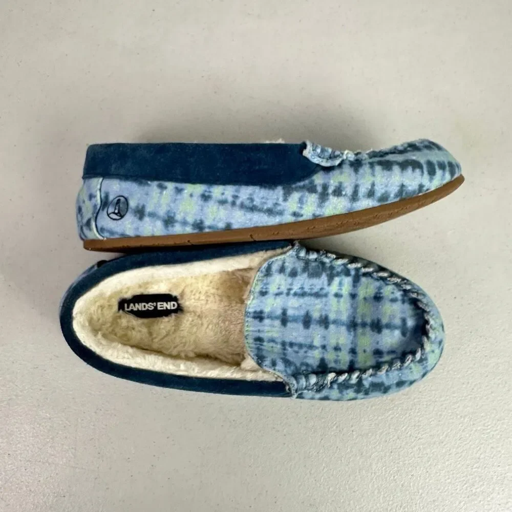 Lands End Kids Moccasin Slippers size 4 Blue